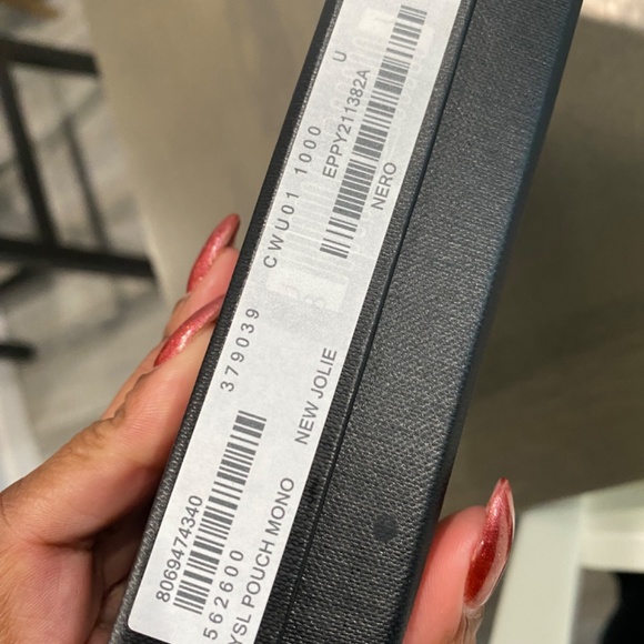 100% Authentic YSL New Jolie Wristlet - Picture 3 of 3